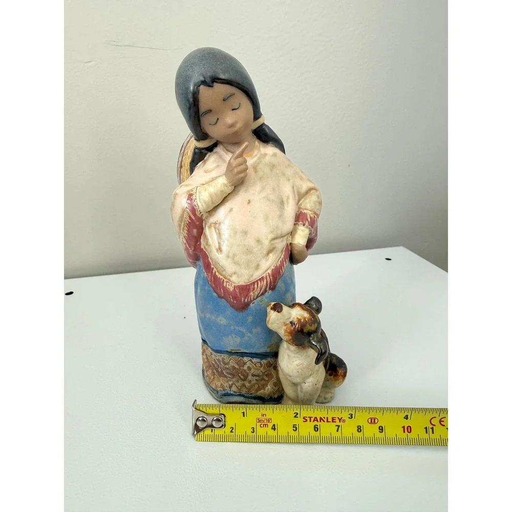Lladro Chiquita Girl with Dog Figurine Hand Made in Spain 1986 Collectible 2165